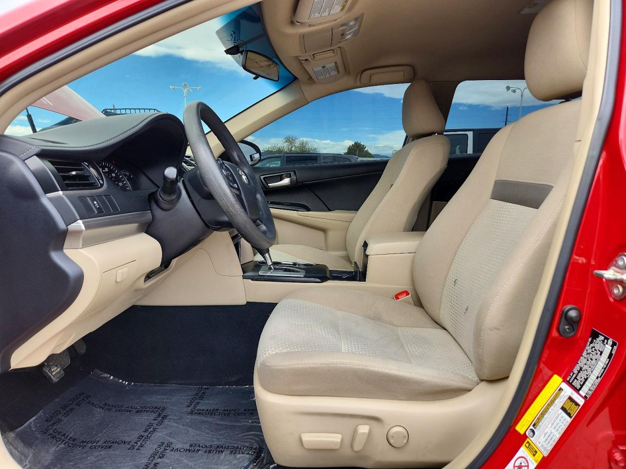 2014 Toyota Camry Le Red vin: 4T4BF1FK5ER432266