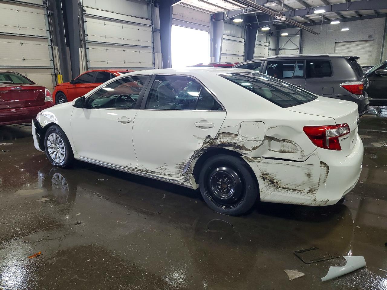 2014 Toyota Camry Le Белый vin: 4T4BF1FK5ER442697