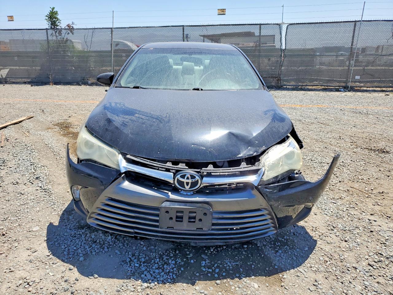 2015 Toyota Camry Le Black vin: 4T4BF1FK5FR444936