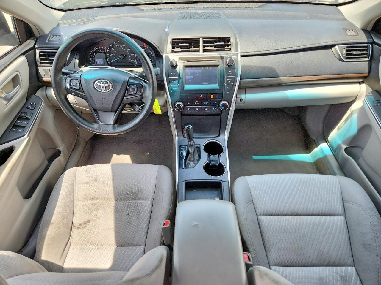 2015 Toyota Camry Le Gray vin: 4T4BF1FK5FR457587