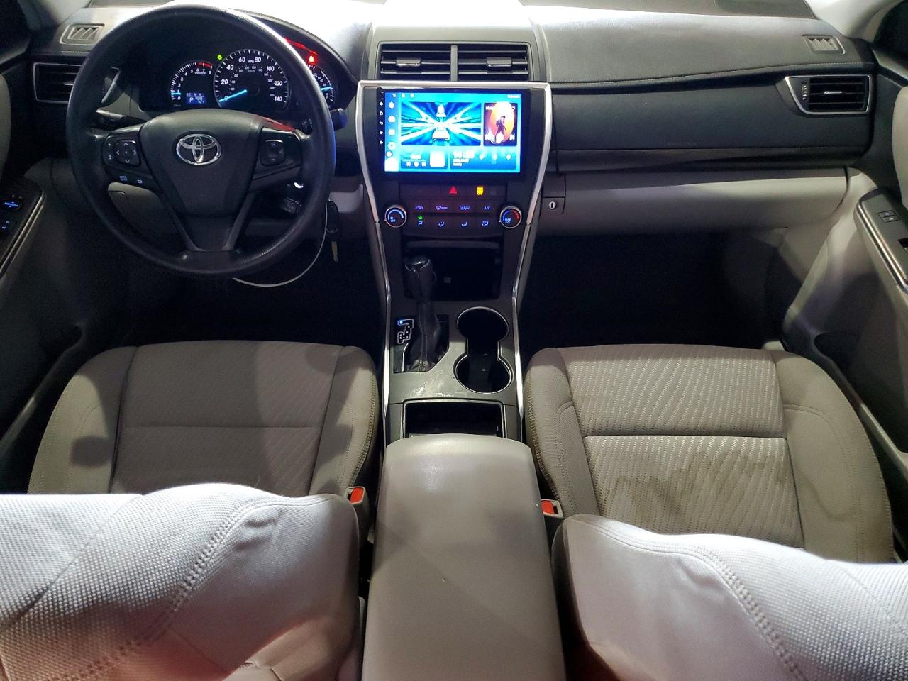 2015 Toyota Camry Le Silver vin: 4T4BF1FK5FR457749