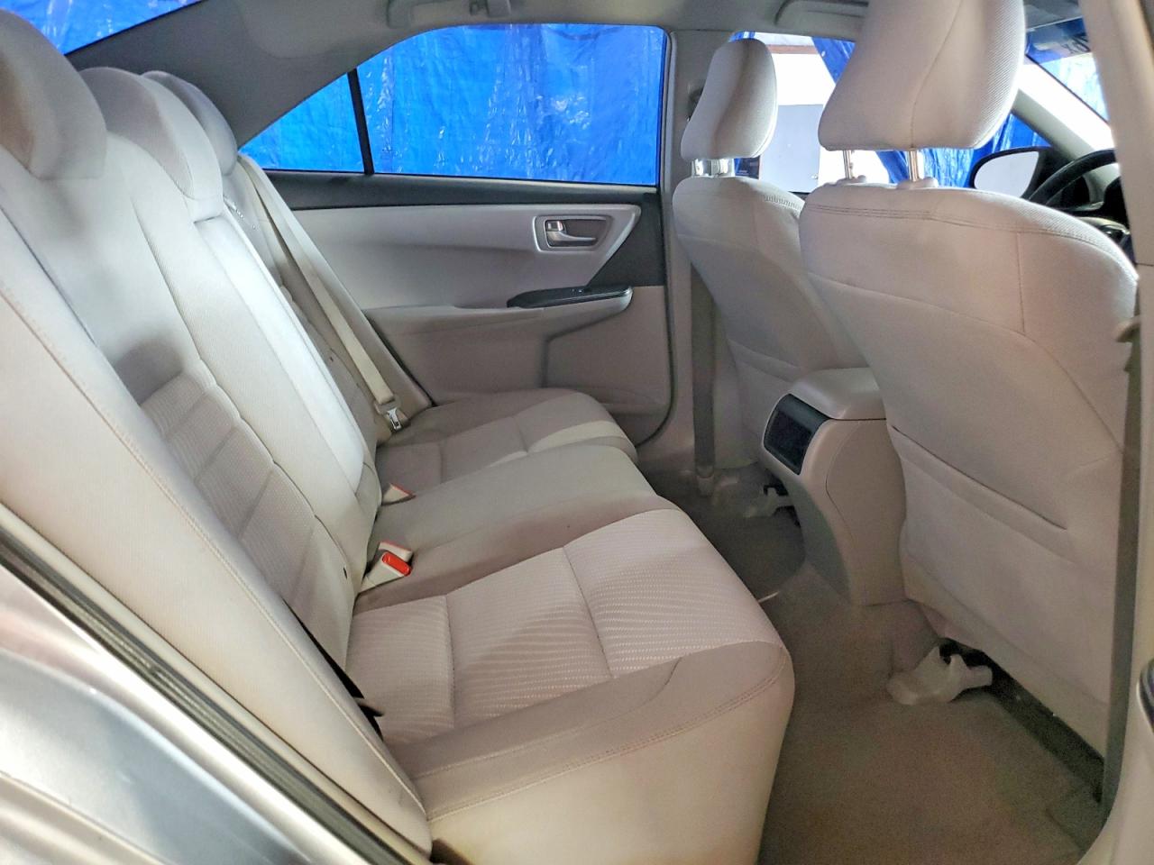 2015 Toyota Camry Le Silver vin: 4T4BF1FK5FR457749