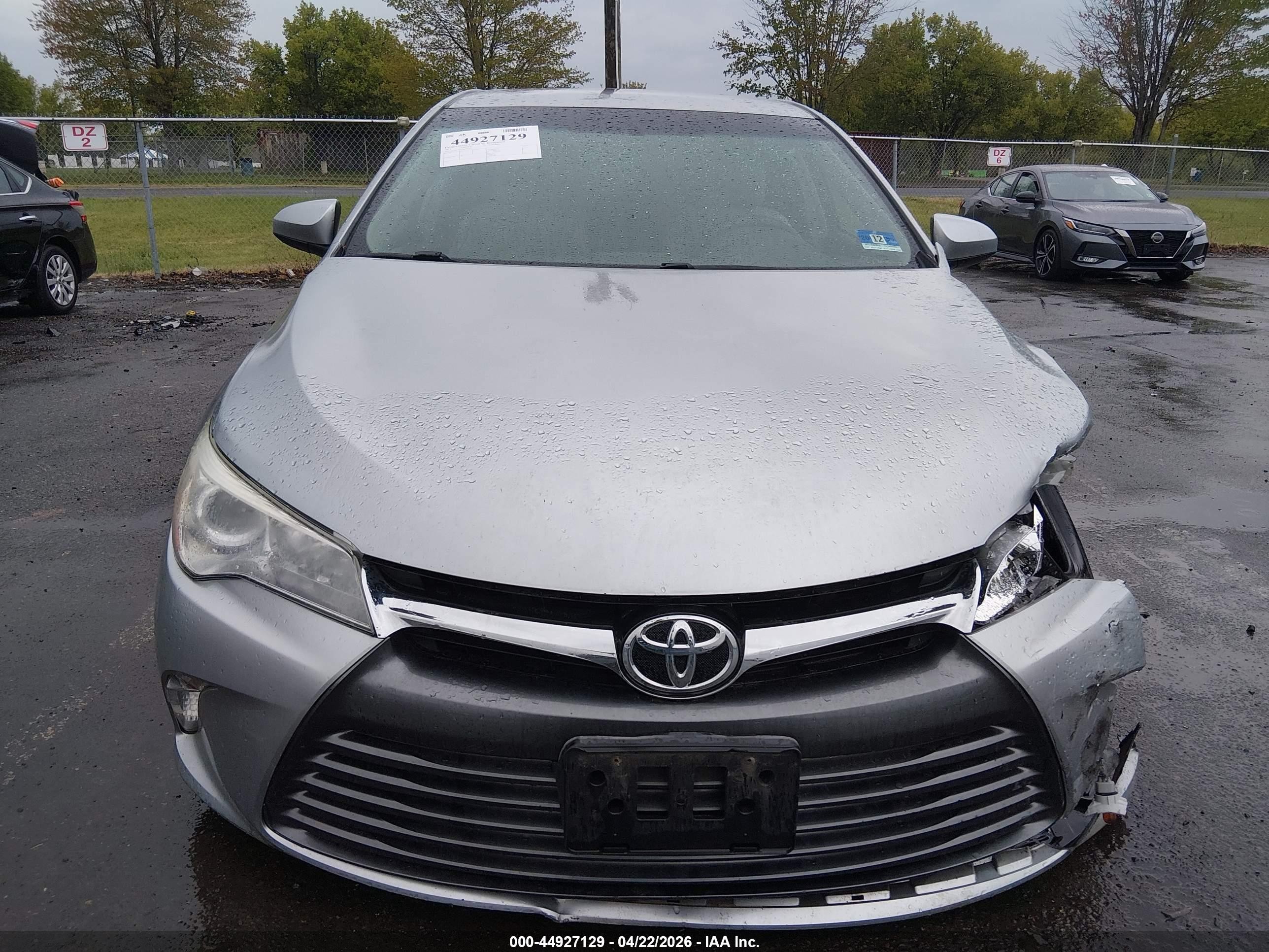 2015 Toyota Camry Le Silver vin: 4T4BF1FK5FR458366