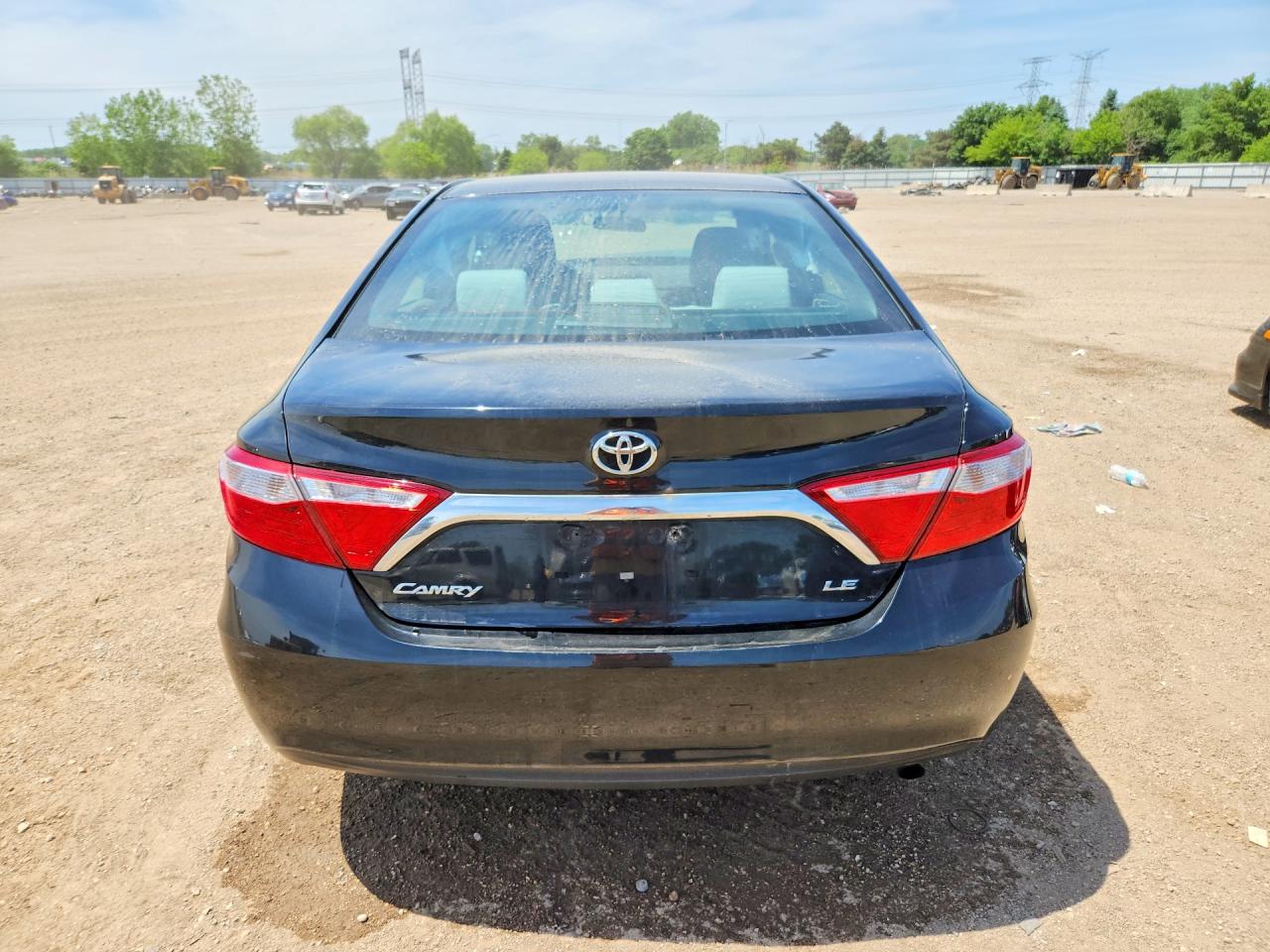 2015 Toyota Camry Le Black vin: 4T4BF1FK5FR468198