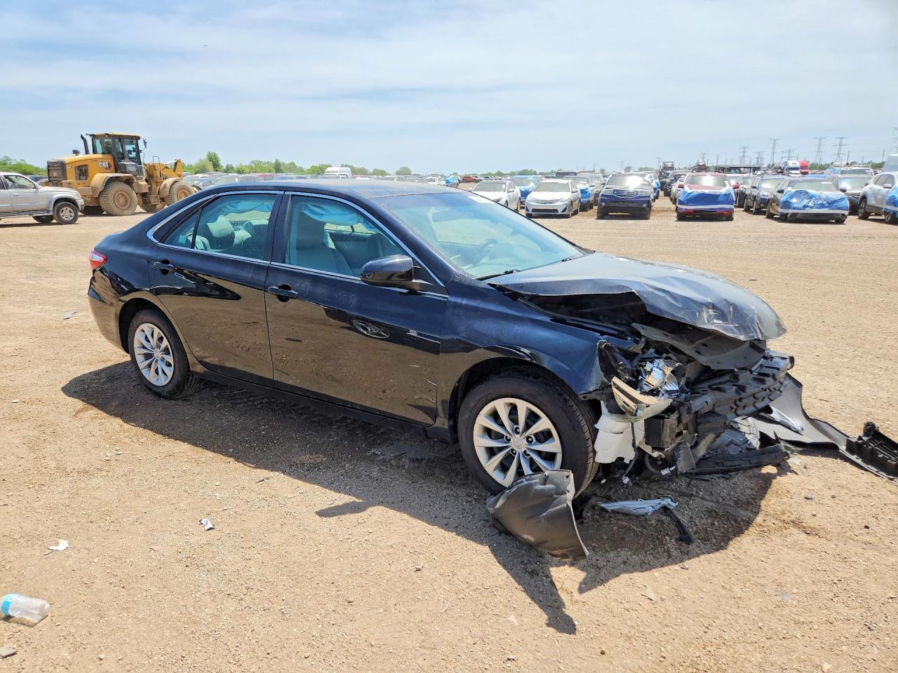 2015 Toyota Camry Le Black vin: 4T4BF1FK5FR468198