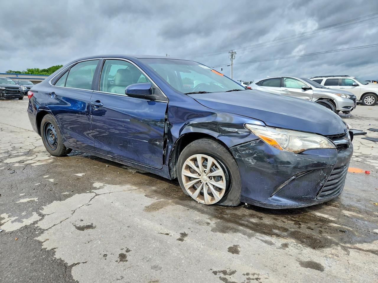 2015 Toyota Camry Le Blue vin: 4T4BF1FK5FR483719