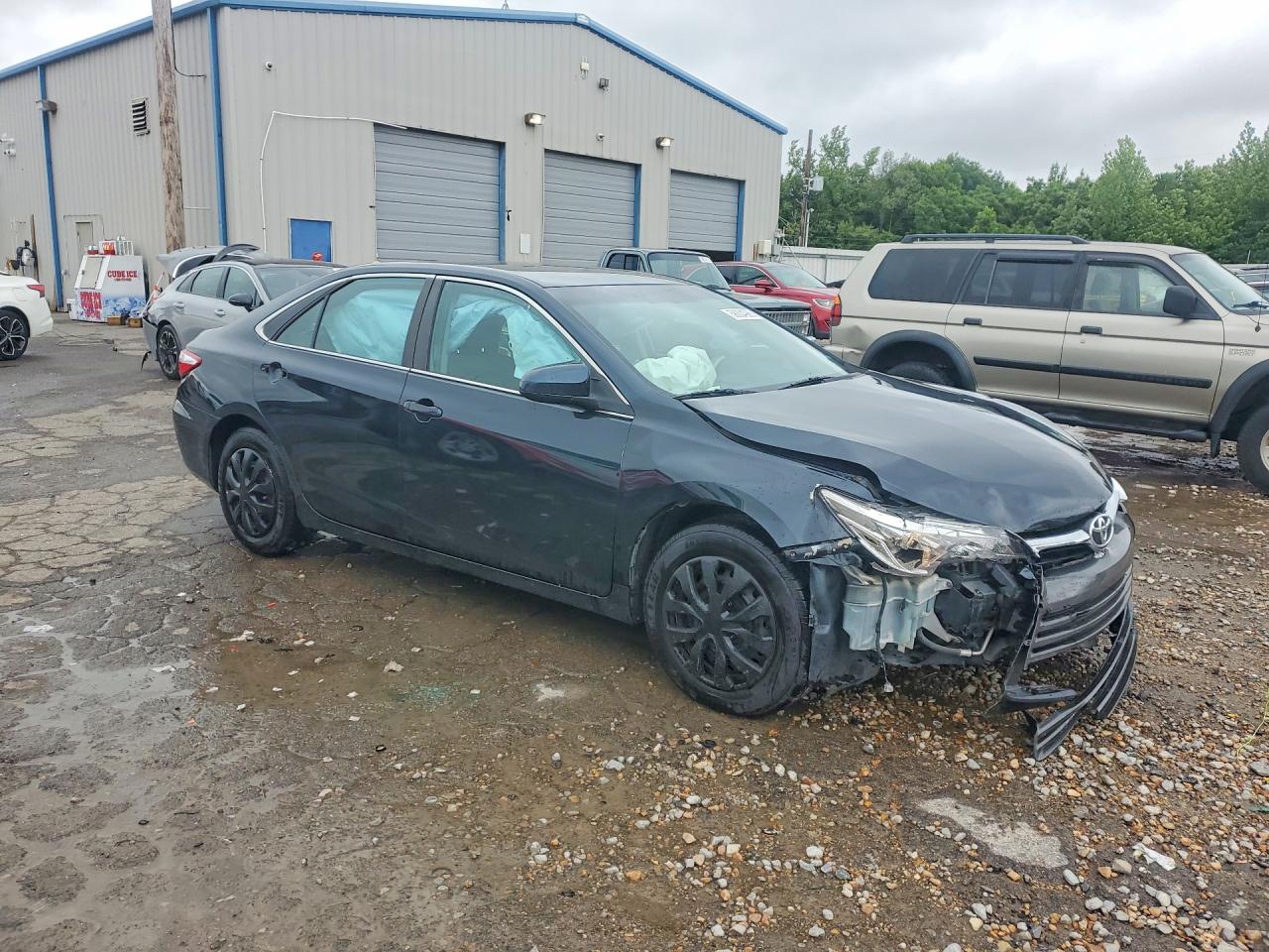 2015 Toyota Camry Le Gray vin: 4T4BF1FK5FR484398