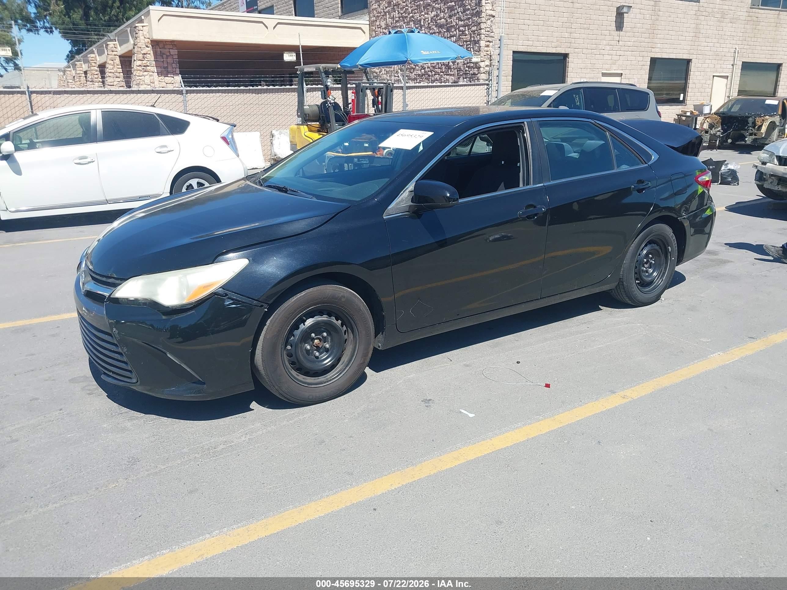 2015 Toyota Camry Le Black vin: 4T4BF1FK5FR496714