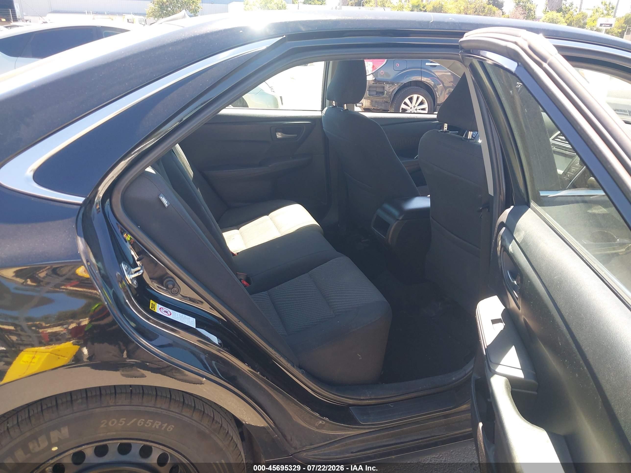 2015 Toyota Camry Le Black vin: 4T4BF1FK5FR496714