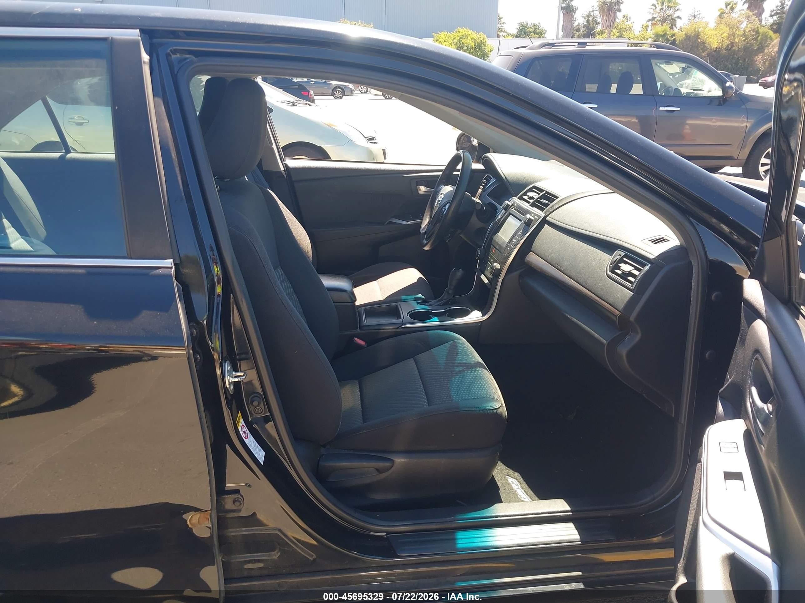 2015 Toyota Camry Le Black vin: 4T4BF1FK5FR496714
