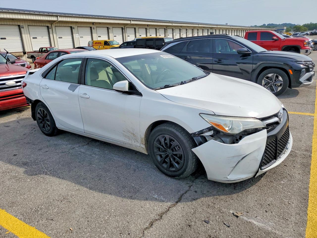 2015 Toyota Camry Le White vin: 4T4BF1FK5FR507548