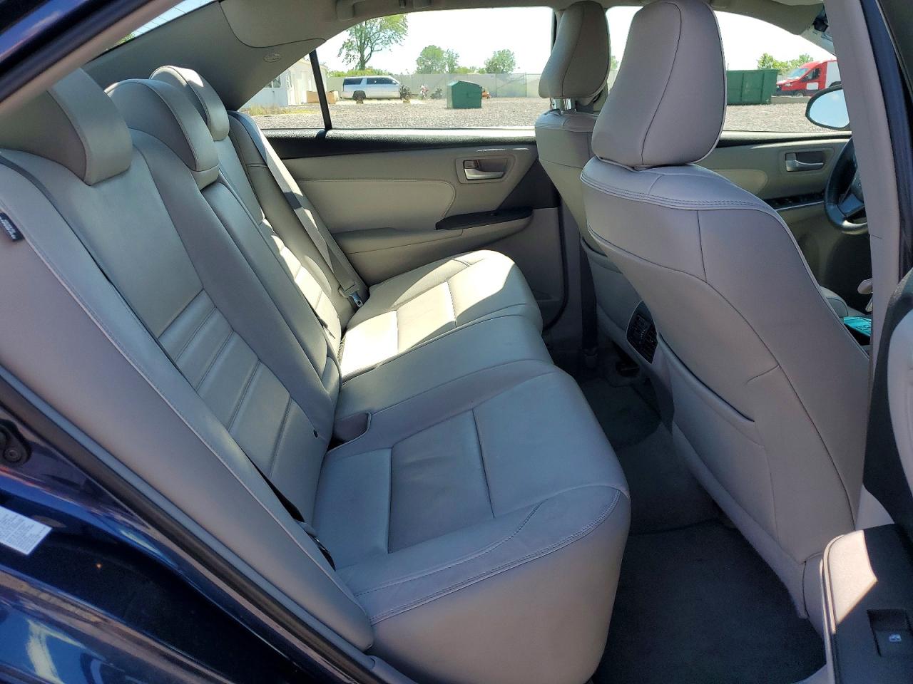 2015 Toyota Camry Xle Blue vin: 4T4BF1FK5FR509932