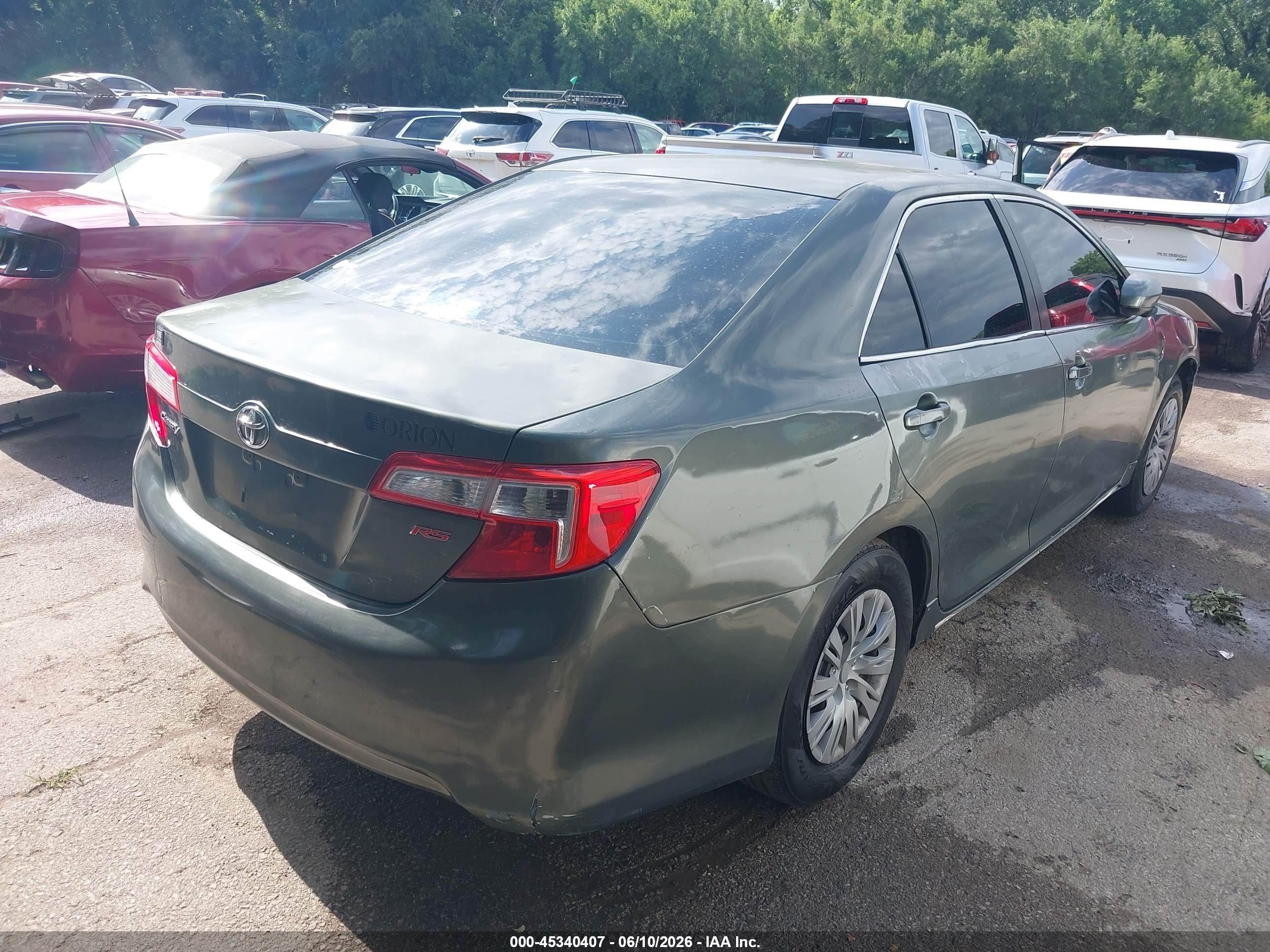 2012 Toyota Camry Le Green vin: 4T4BF1FK6CR161649