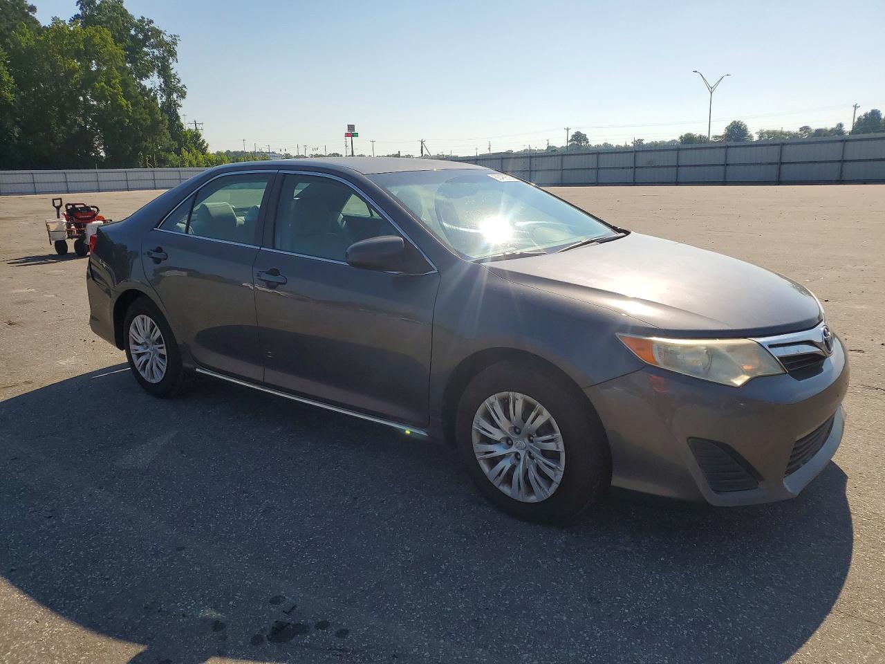 2012 Toyota Camry Le Blue vin: 4T4BF1FK6CR207951