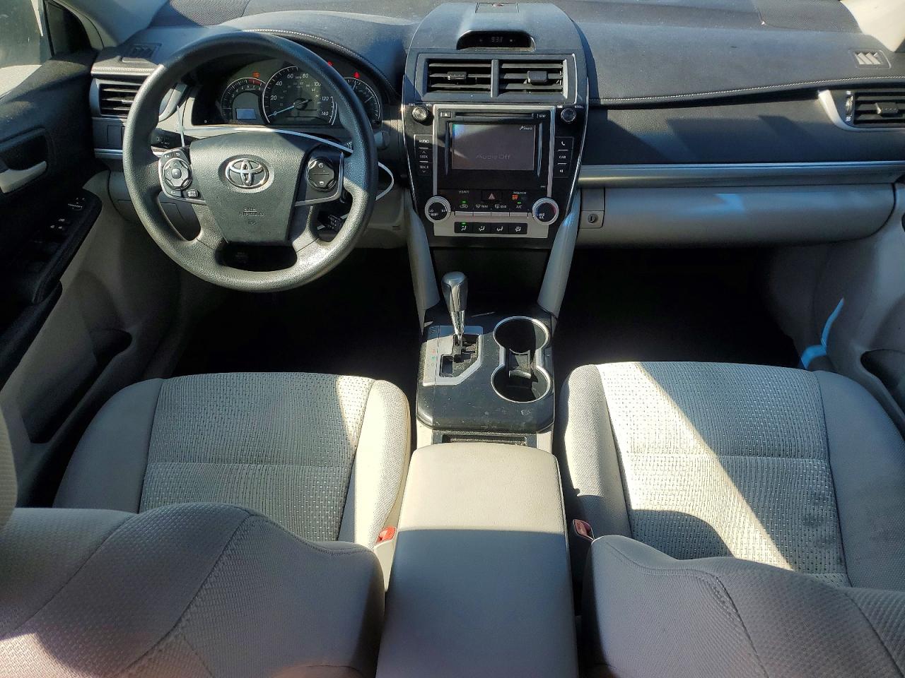 2012 Toyota Camry Le Blue vin: 4T4BF1FK6CR207951