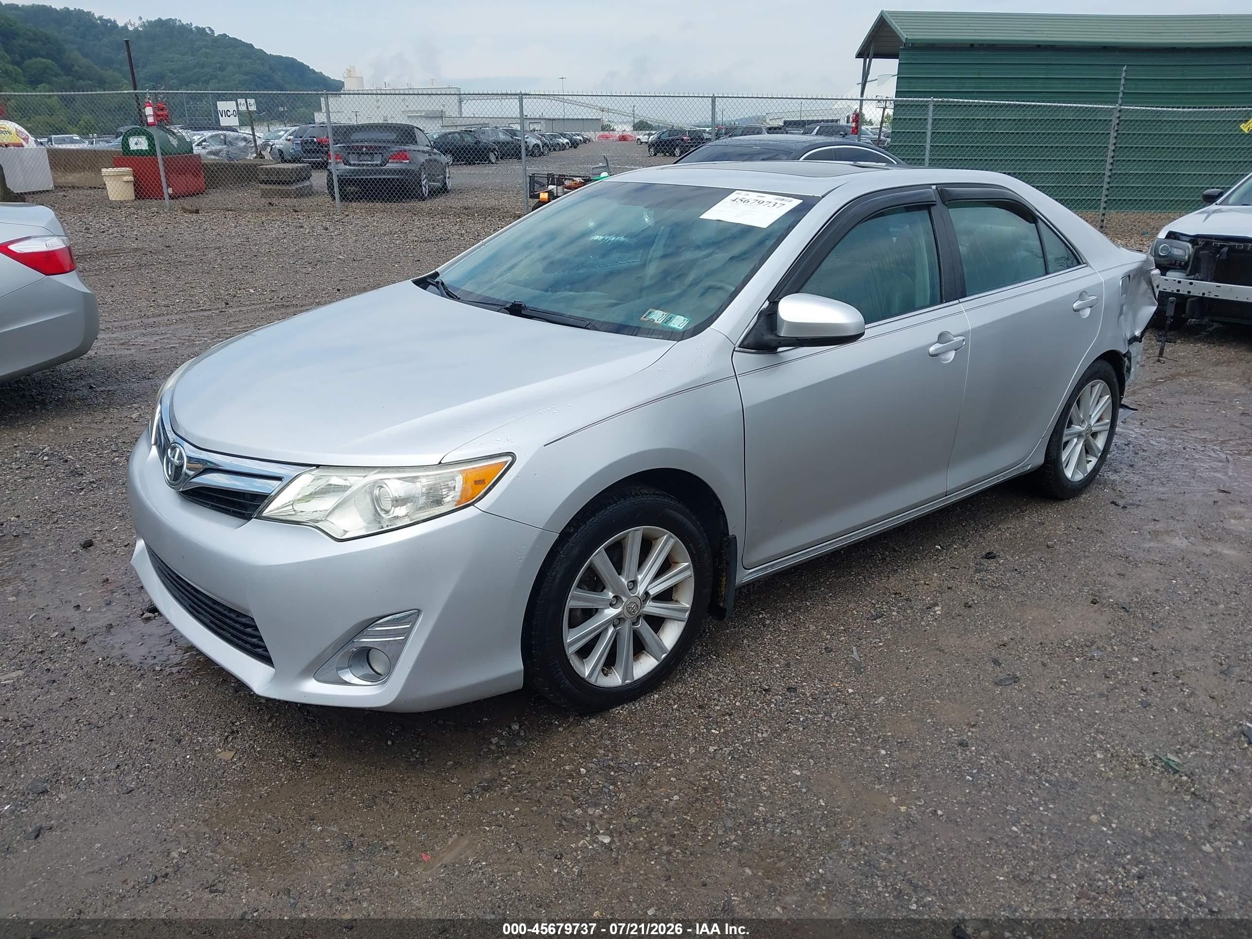 2012 Toyota Camry Xle Silver vin: 4T4BF1FK6CR220800