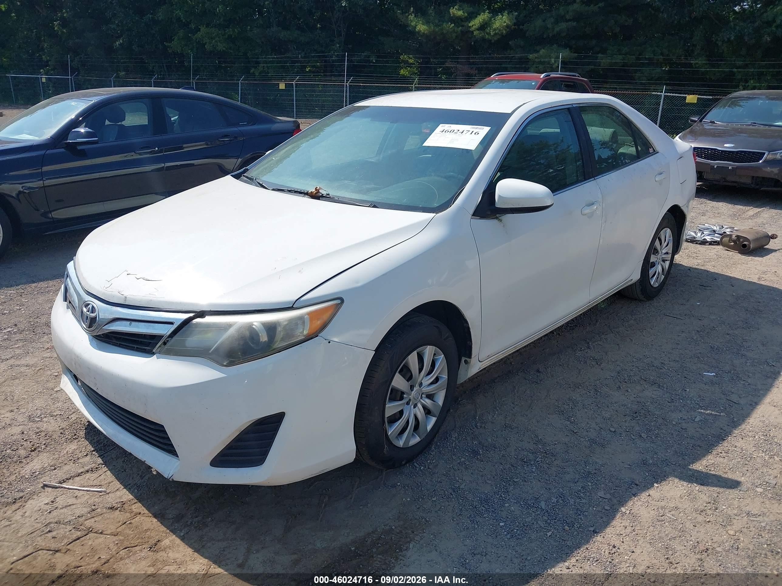2012 Toyota Camry Le White vin: 4T4BF1FK6CR236222