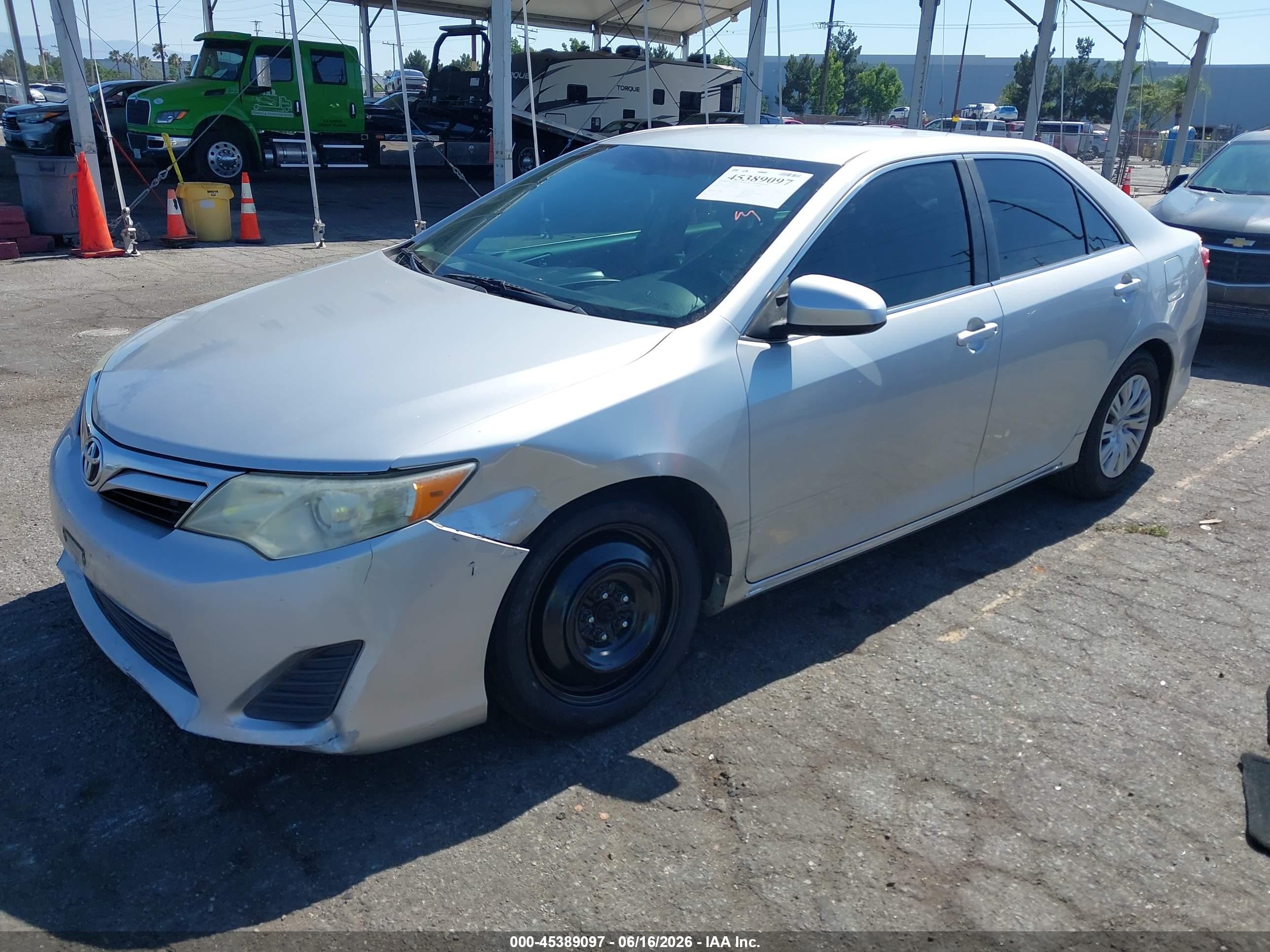 2012 Toyota Camry Le Silver vin: 4T4BF1FK6CR249519