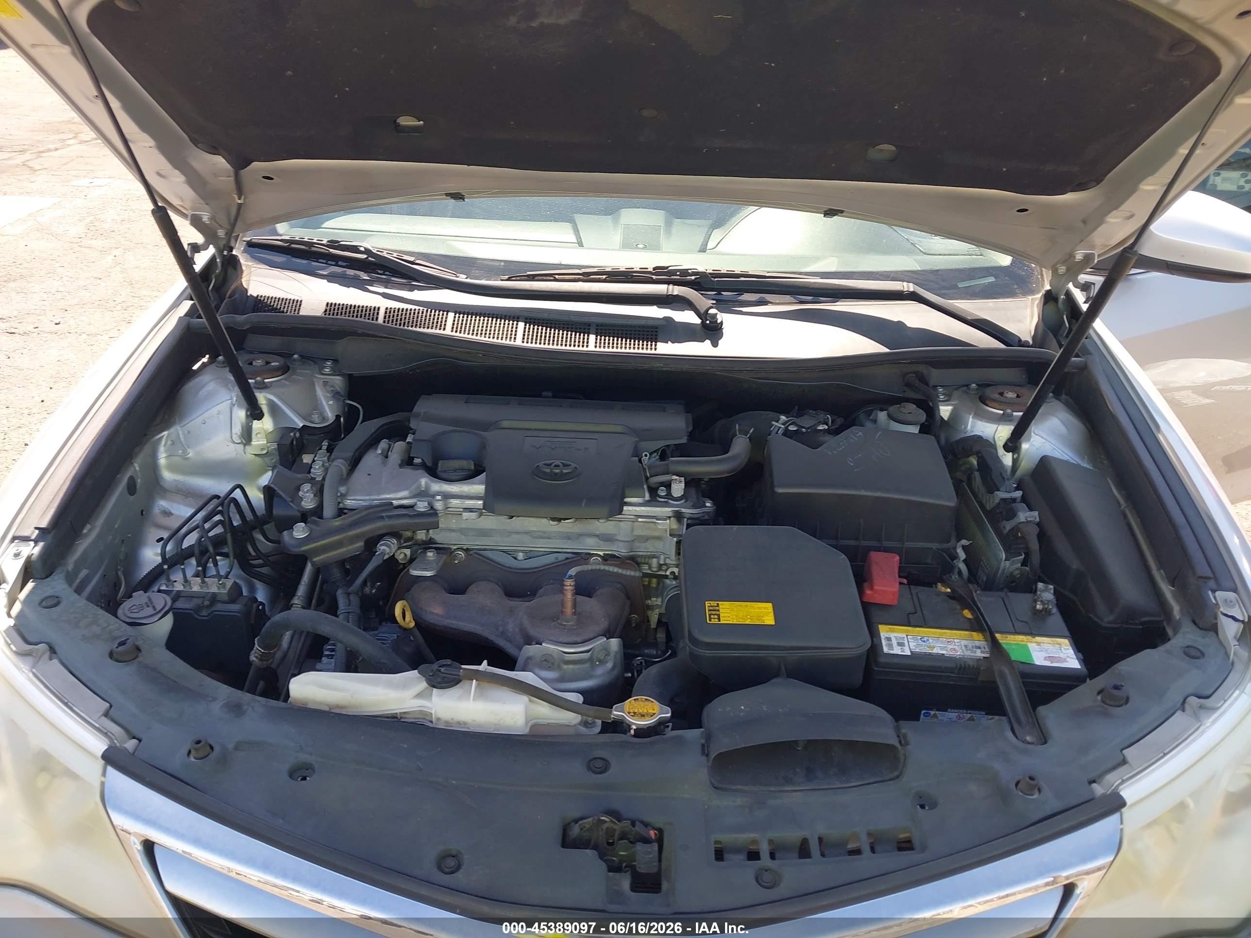 2012 Toyota Camry Le Silver vin: 4T4BF1FK6CR249519