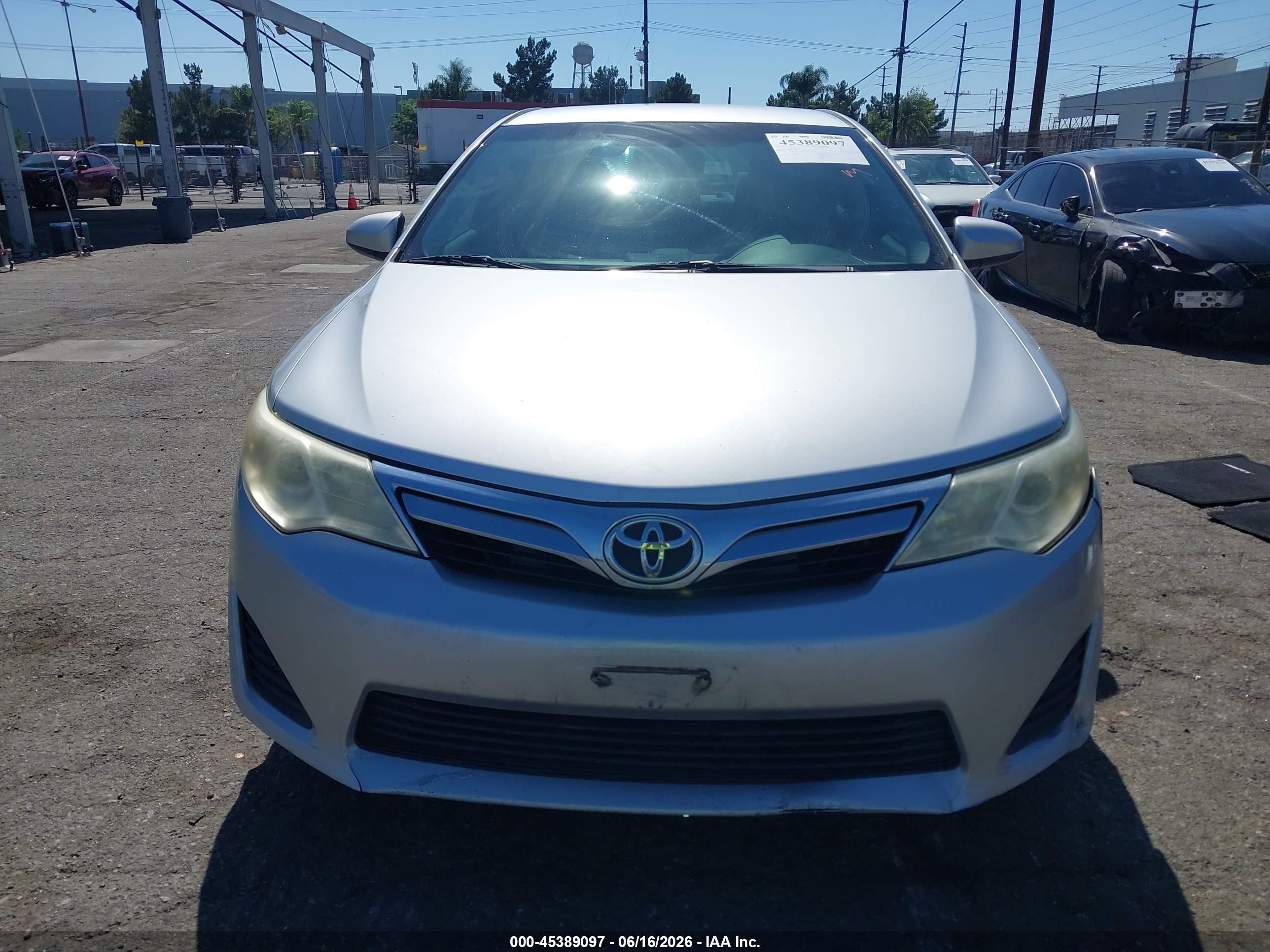 2012 Toyota Camry Le Silver vin: 4T4BF1FK6CR249519