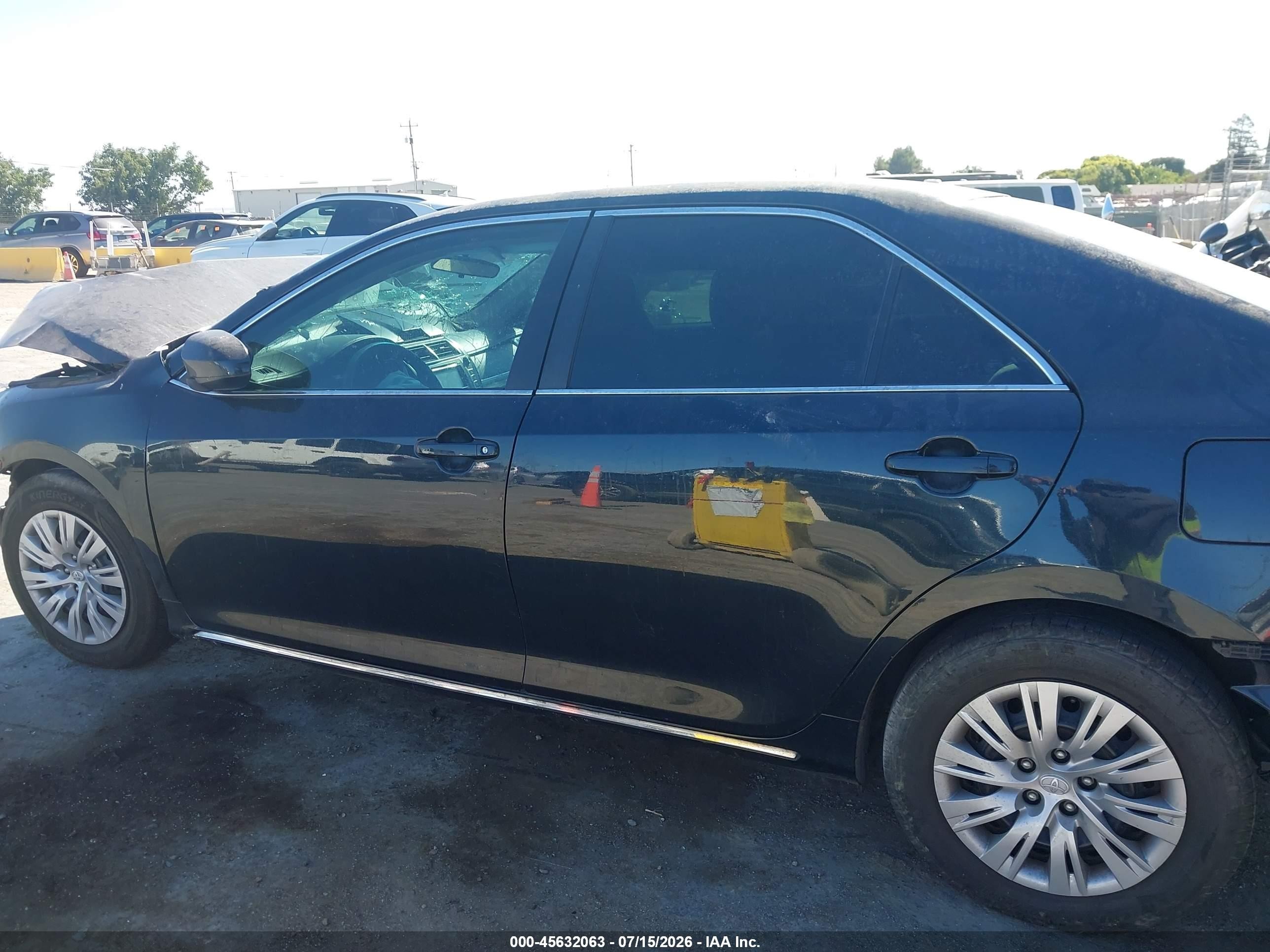 2012 Toyota Camry Le Black vin: 4T4BF1FK6CR250749