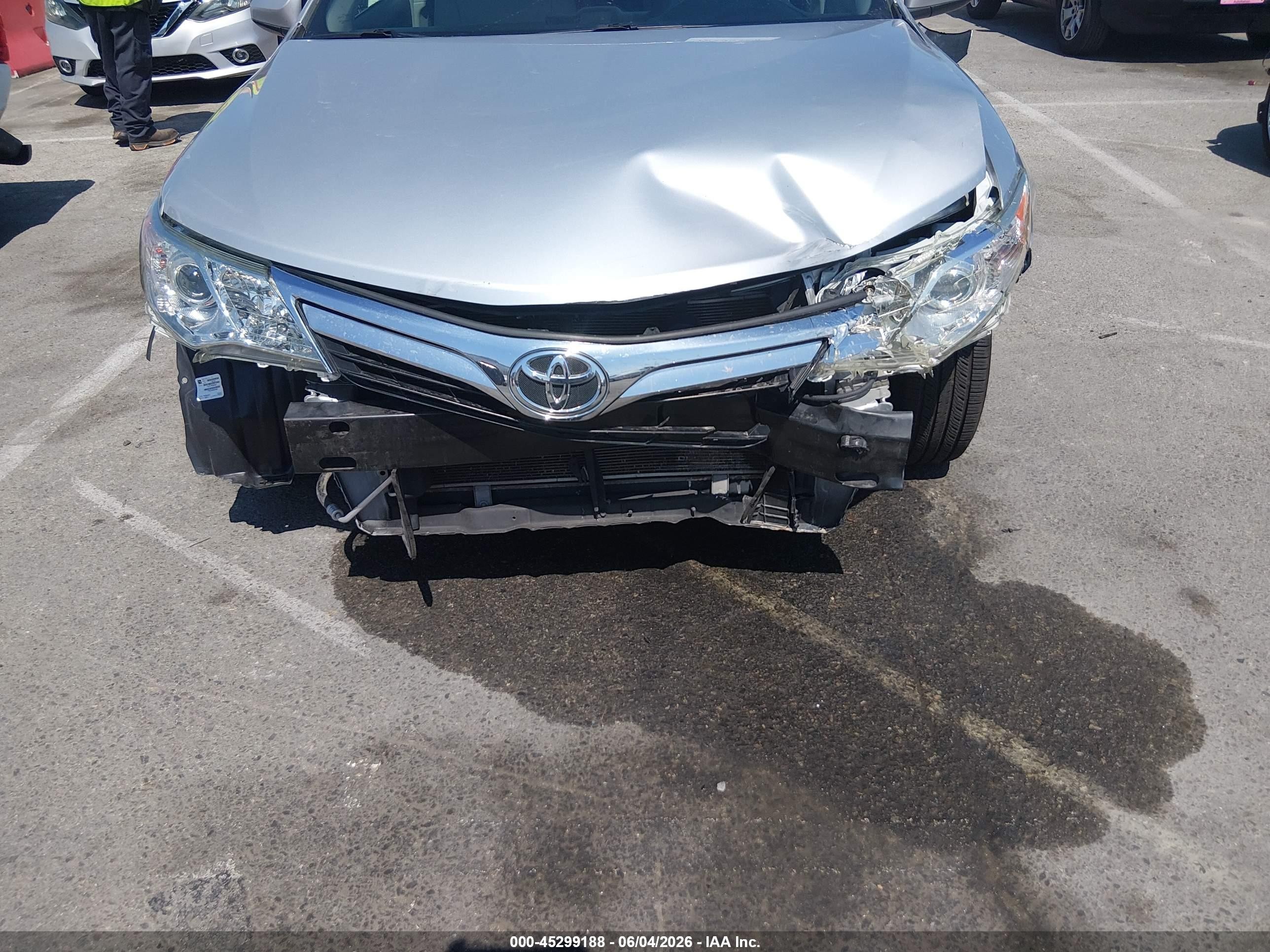 2012 Toyota Camry Le Silver vin: 4T4BF1FK6CR253585
