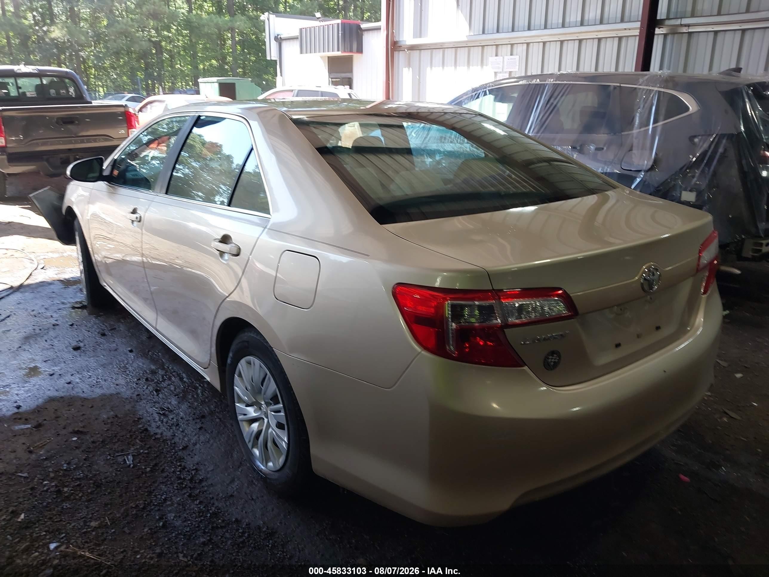 2012 Toyota Camry Le Beige vin: 4T4BF1FK6CR264425