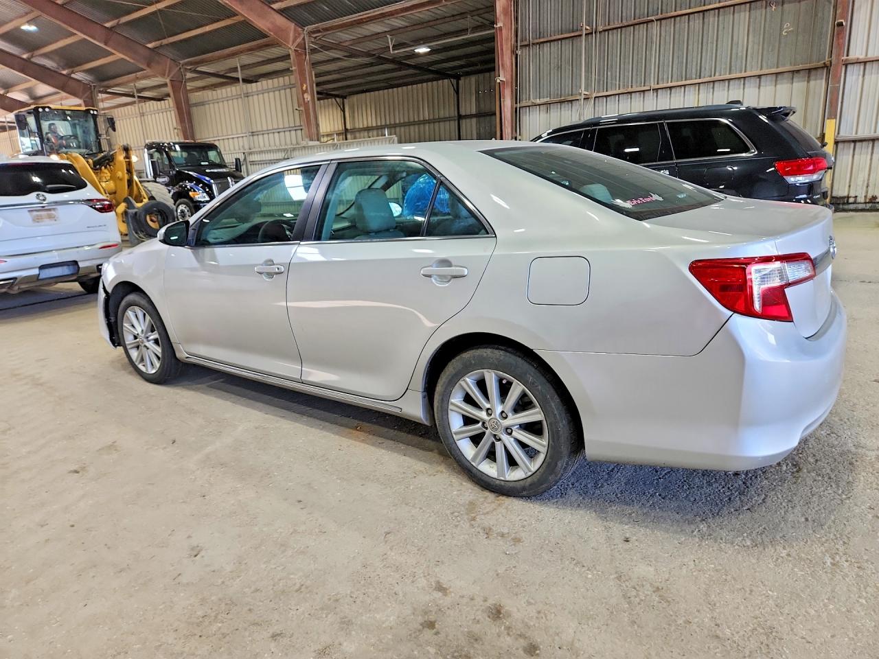 2013 Toyota Camry Xle Silver vin: 4T4BF1FK6DR302947