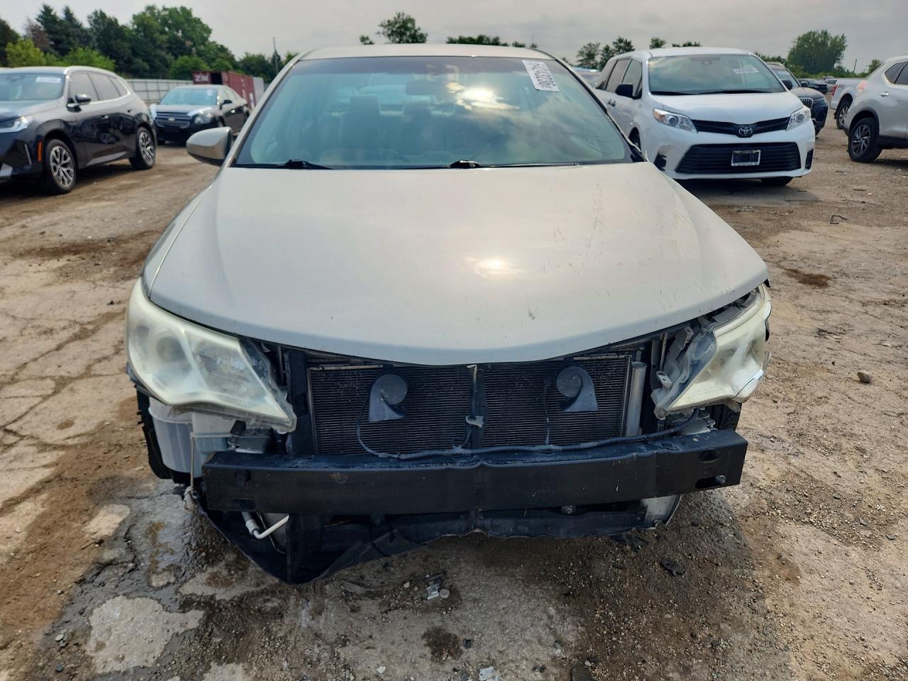 2013 Toyota Camry Le Серебряный vin: 4T4BF1FK6DR327475