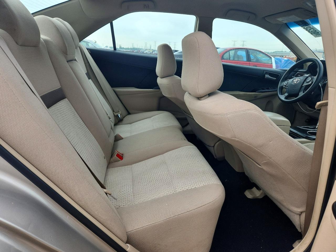 2013 Toyota Camry Le Серебряный vin: 4T4BF1FK6DR327475