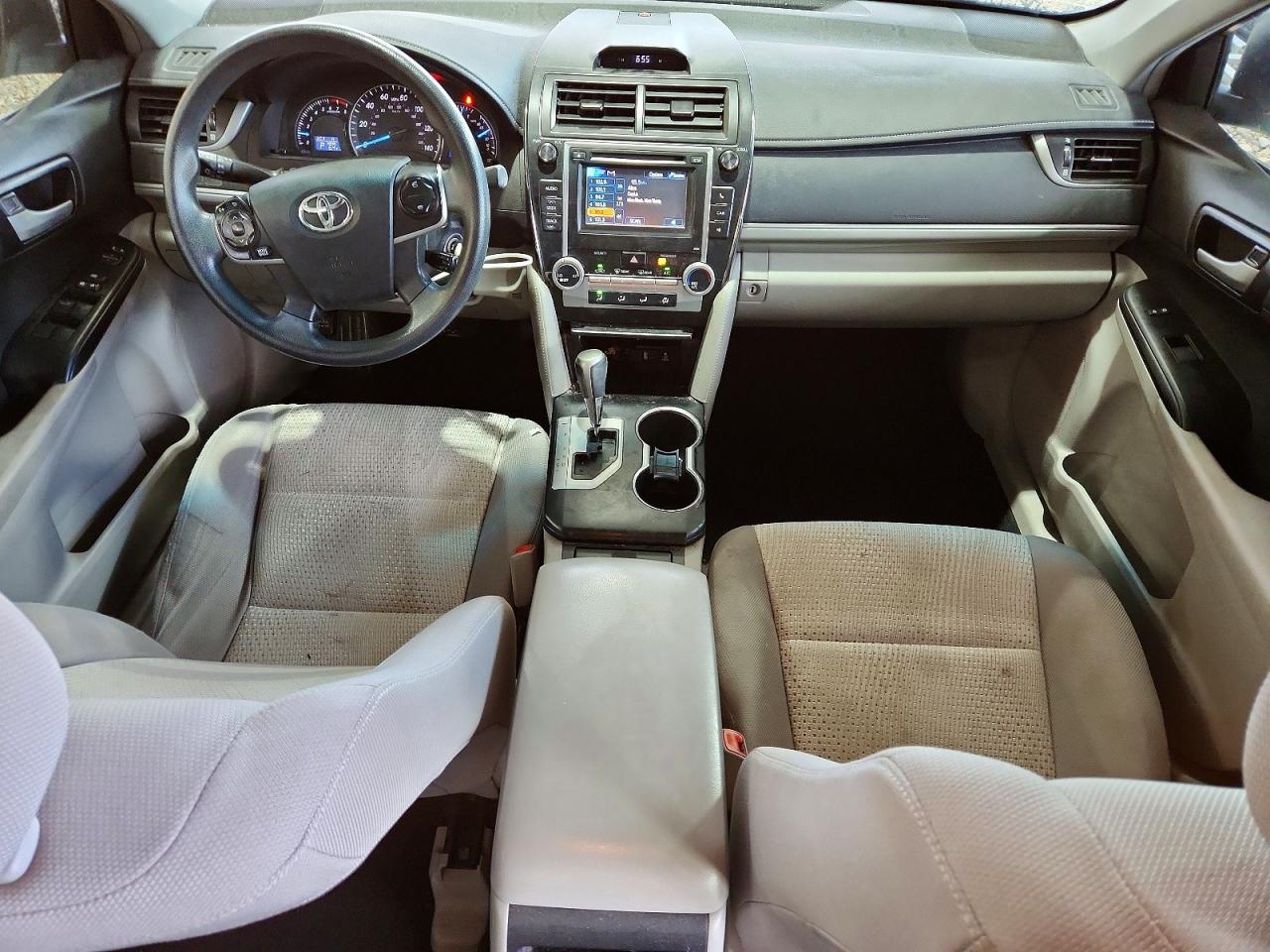 2013 Toyota Camry Le White vin: 4T4BF1FK6DR328626