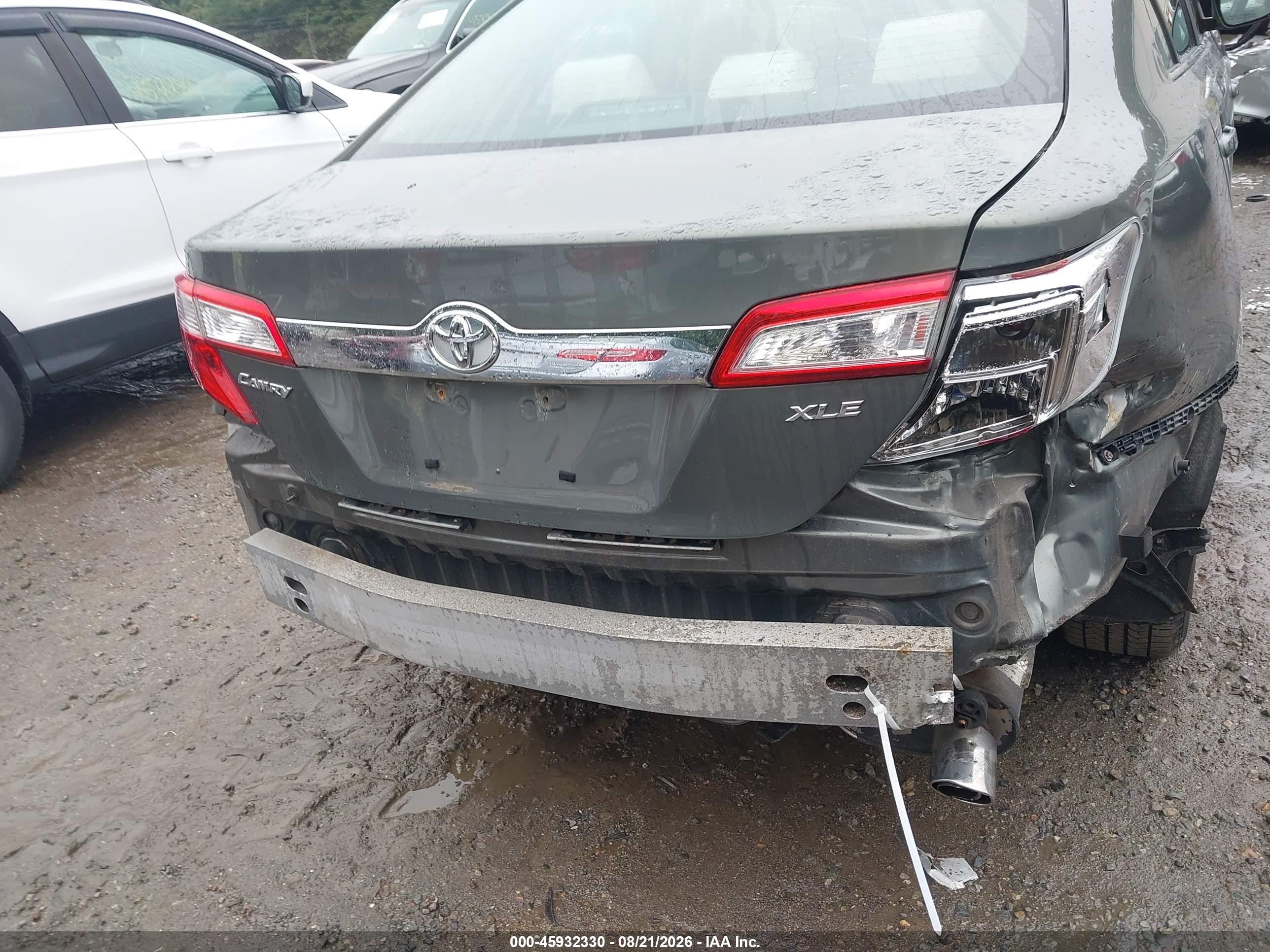 2013 Toyota Camry Xle Green vin: 4T4BF1FK6DR331493