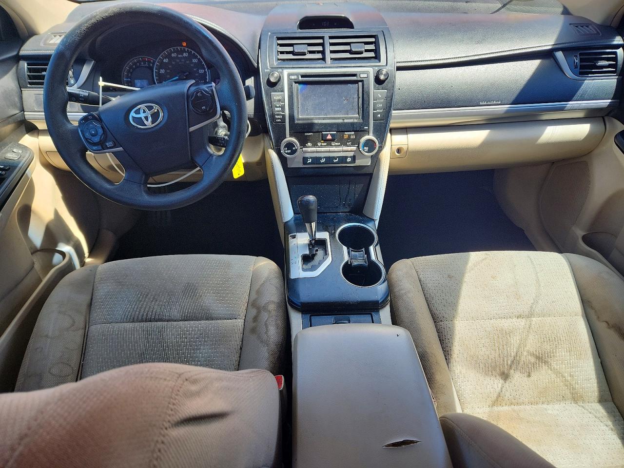 2013 Toyota Camry Le Red vin: 4T4BF1FK6DR333857