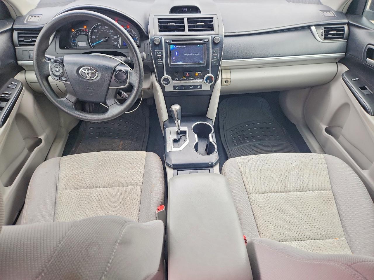 2013 Toyota Camry Le Gray vin: 4T4BF1FK6DR333986