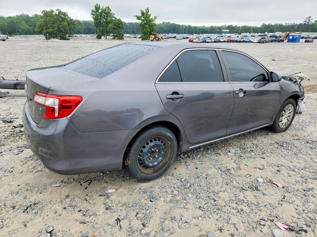 2014 Toyota Camry Le Gray vin: 4T4BF1FK6ER339563