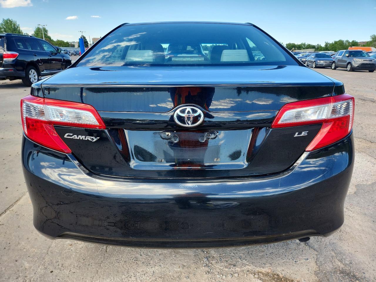 2014 Toyota Camry Le Black vin: 4T4BF1FK6ER345377