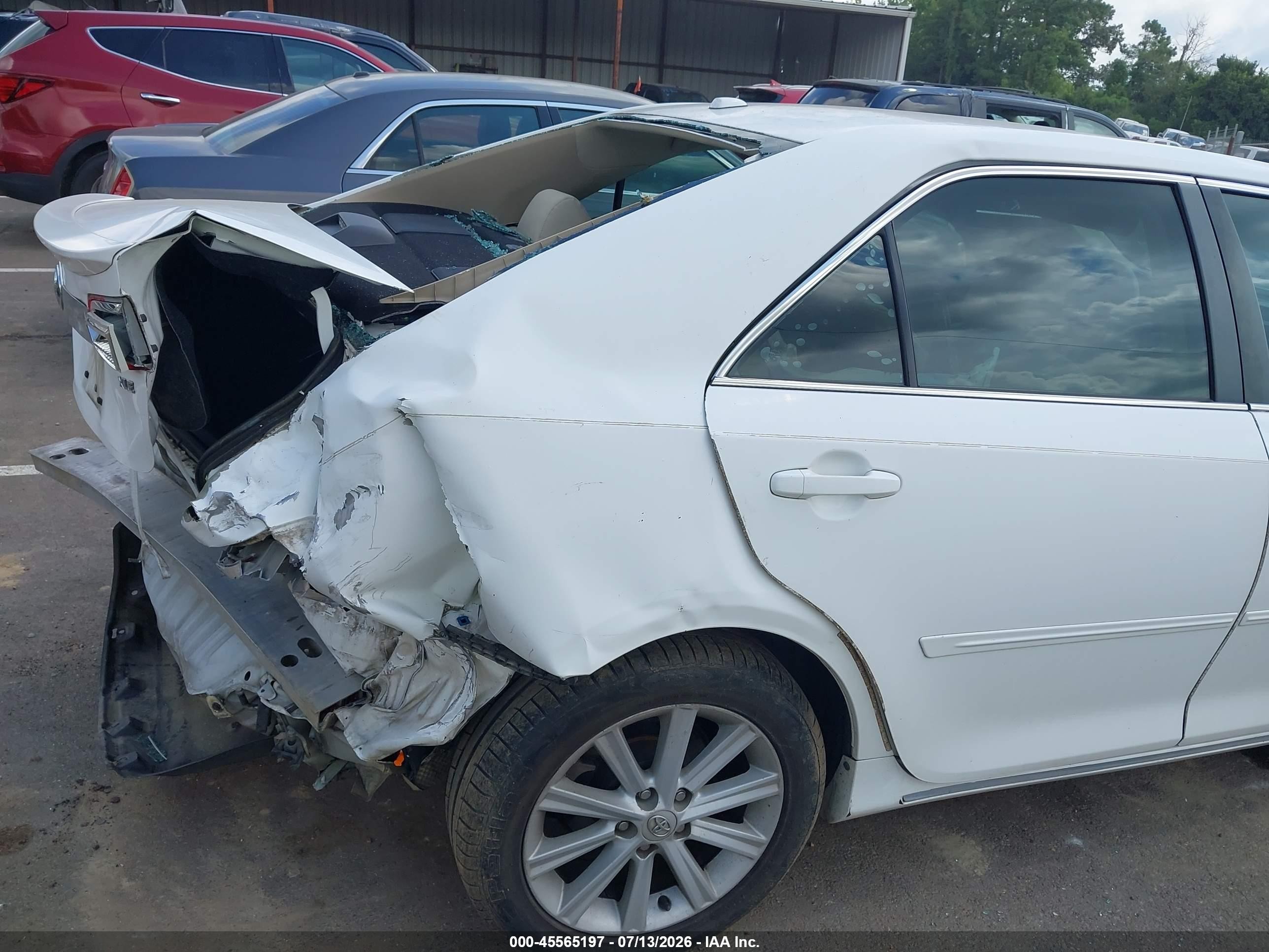 2014 Toyota Camry Xle White vin: 4T4BF1FK6ER350403