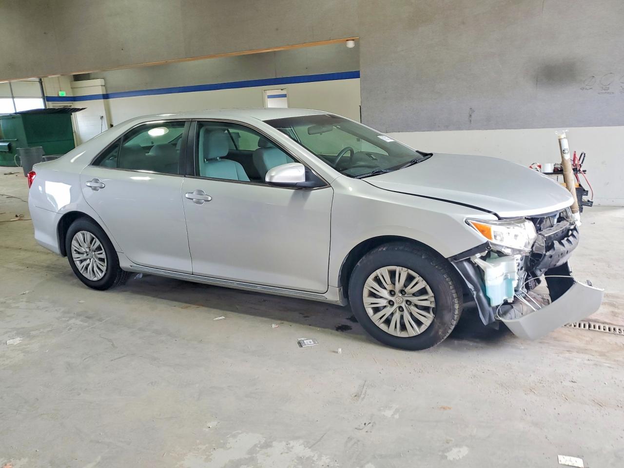 2014 Toyota Camry Le Silver vin: 4T4BF1FK6ER381375