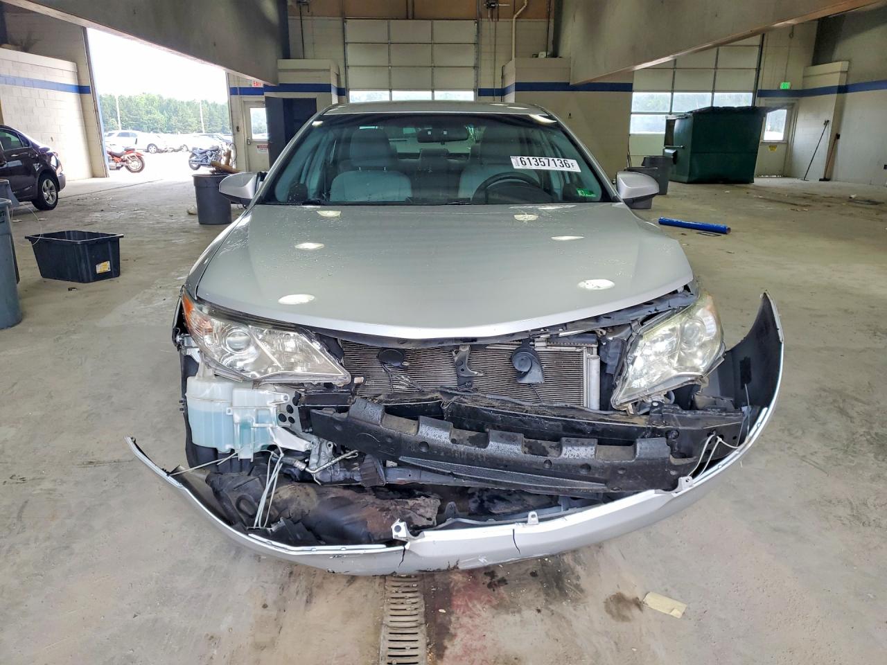 2014 Toyota Camry Le Silver vin: 4T4BF1FK6ER381375