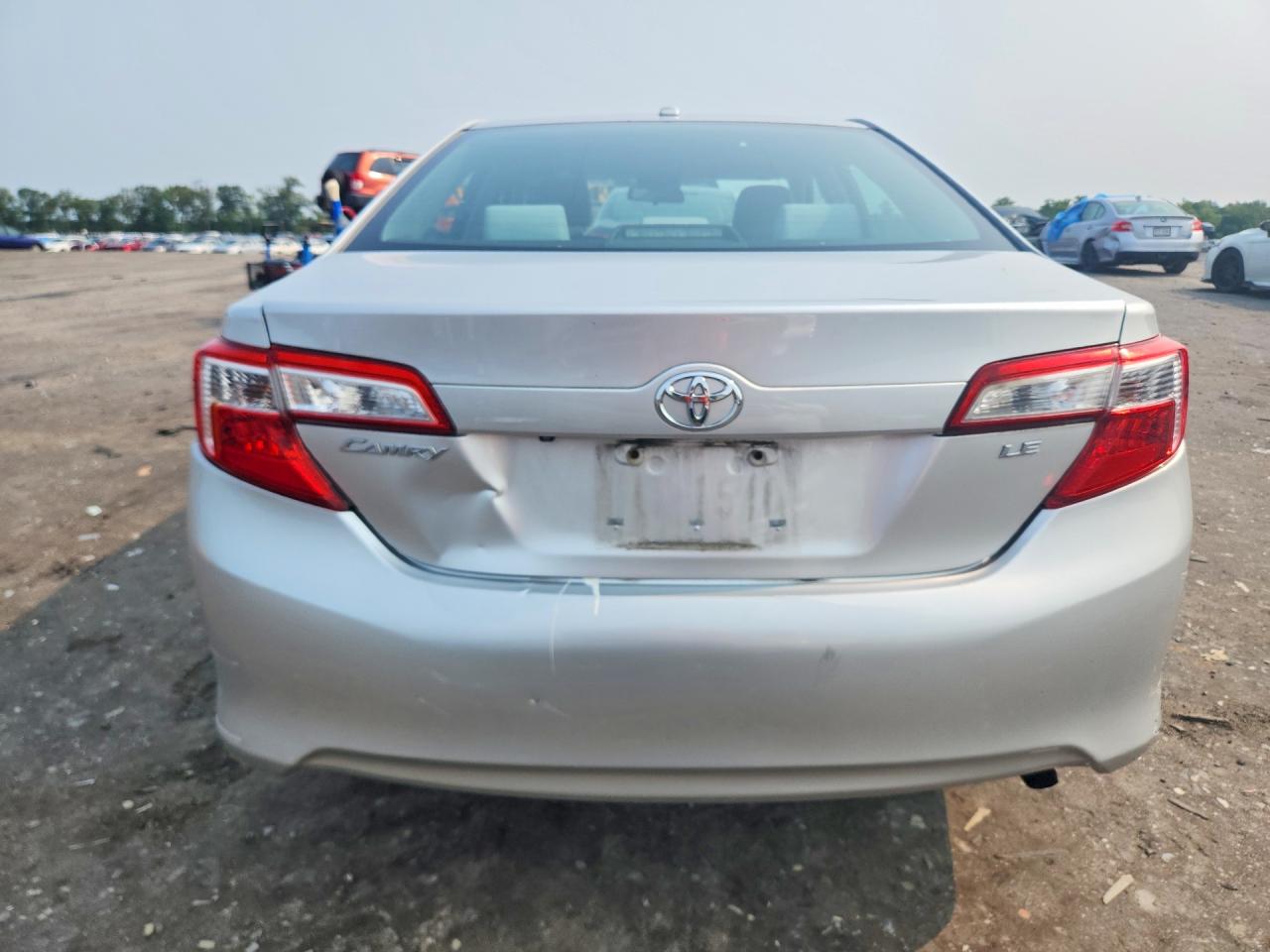 2014 Toyota Camry Le Silver vin: 4T4BF1FK6ER391078