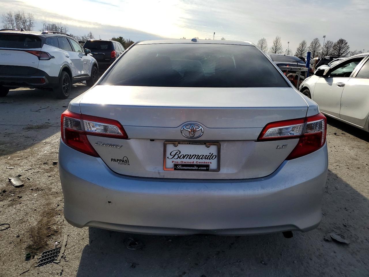 2014 Toyota Camry L Silver vin: 4T4BF1FK6ER391405