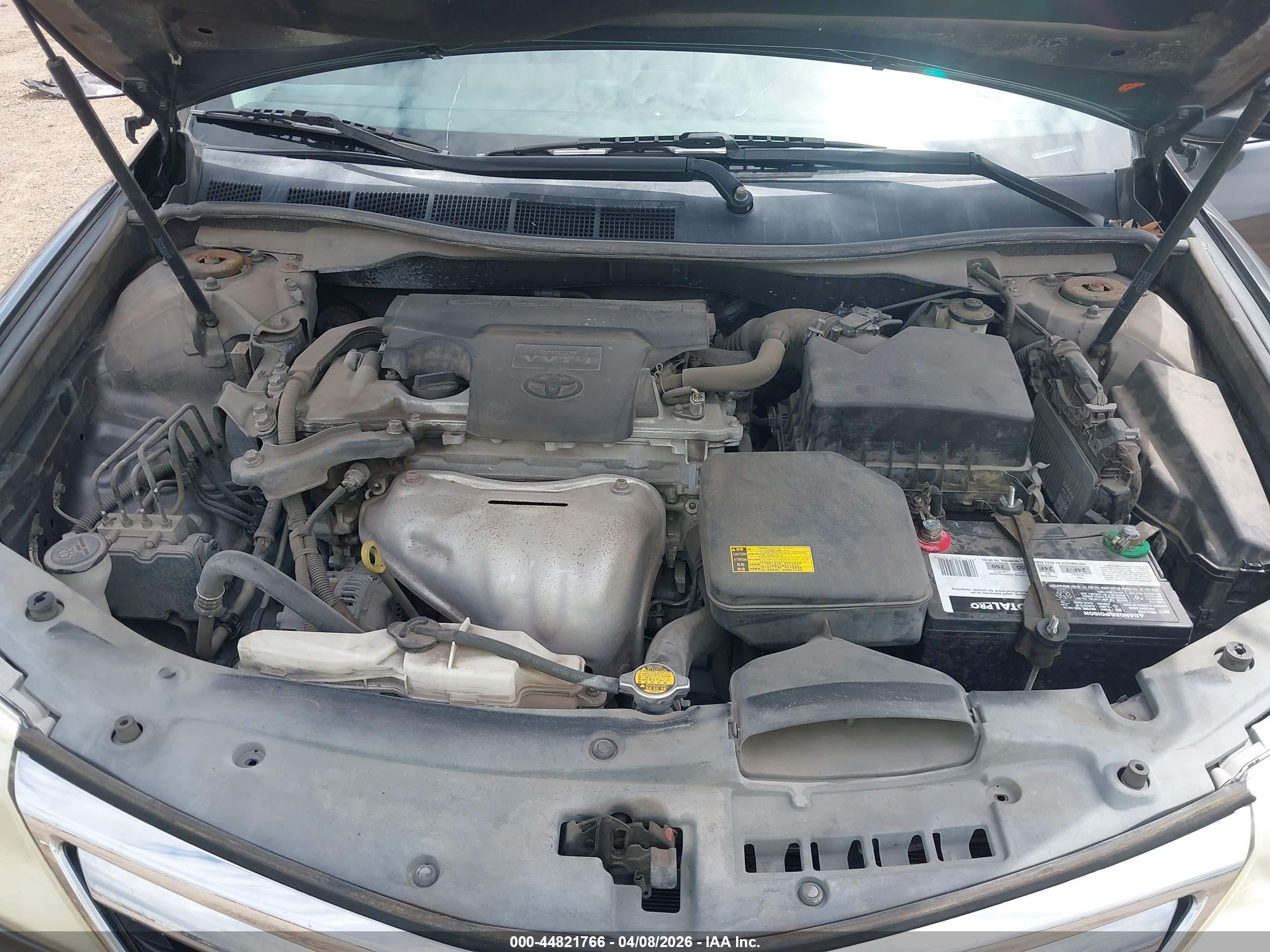 2014 Toyota Camry Le Gray vin: 4T4BF1FK6ER429473