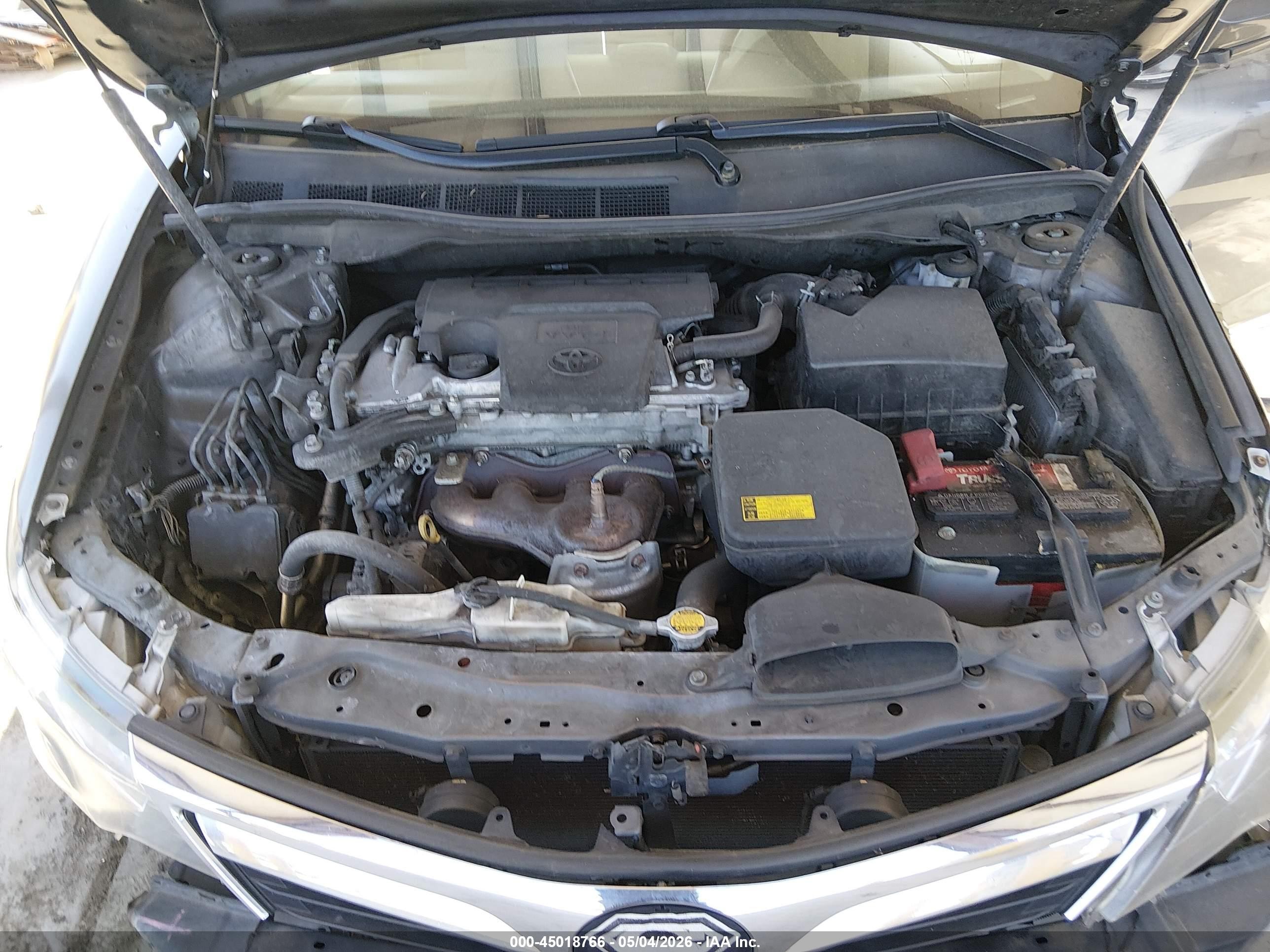 2014 Toyota Camry Le Tan vin: 4T4BF1FK6ER431756