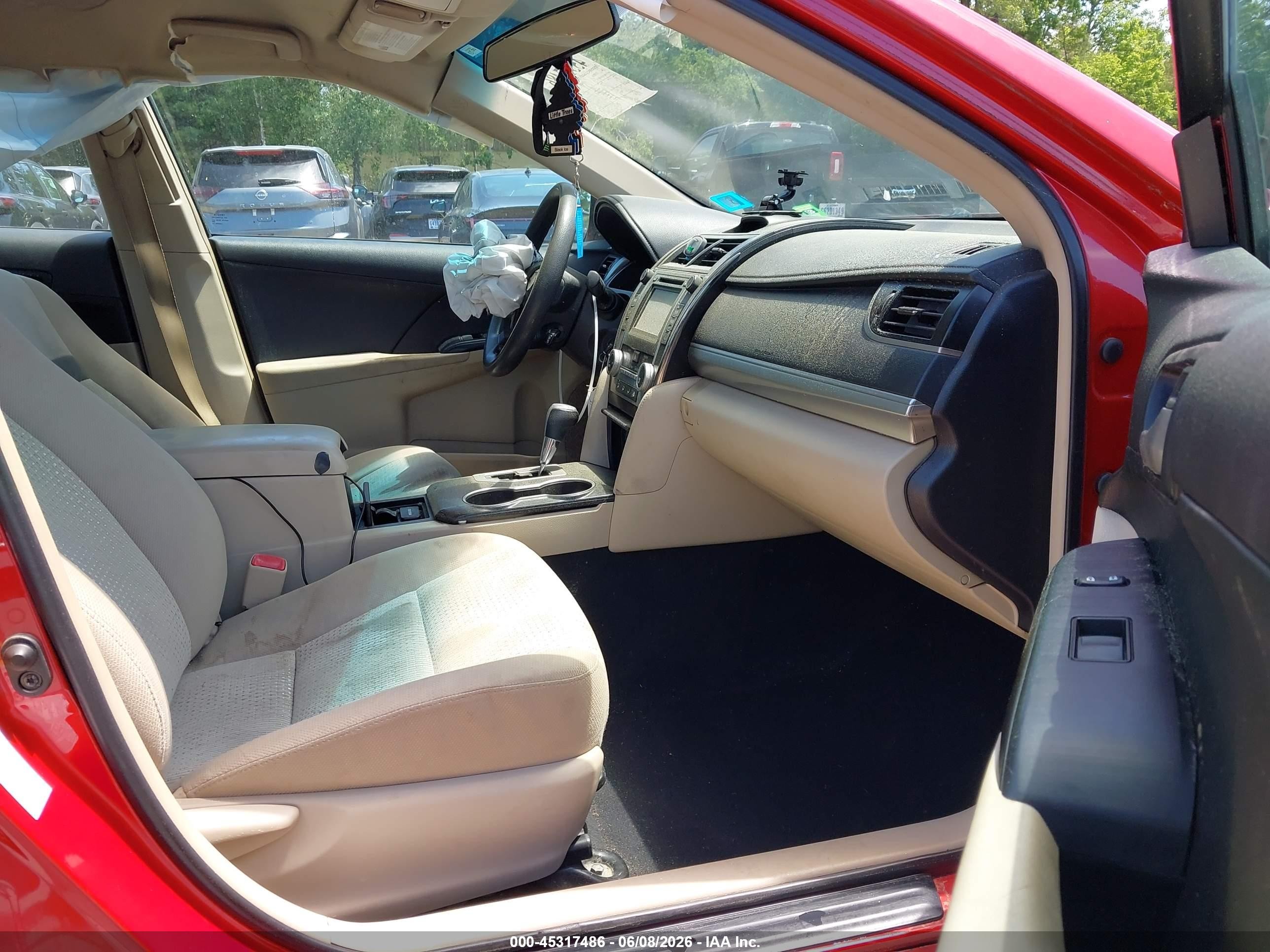 2014 Toyota Camry Le Red vin: 4T4BF1FK6ER436875