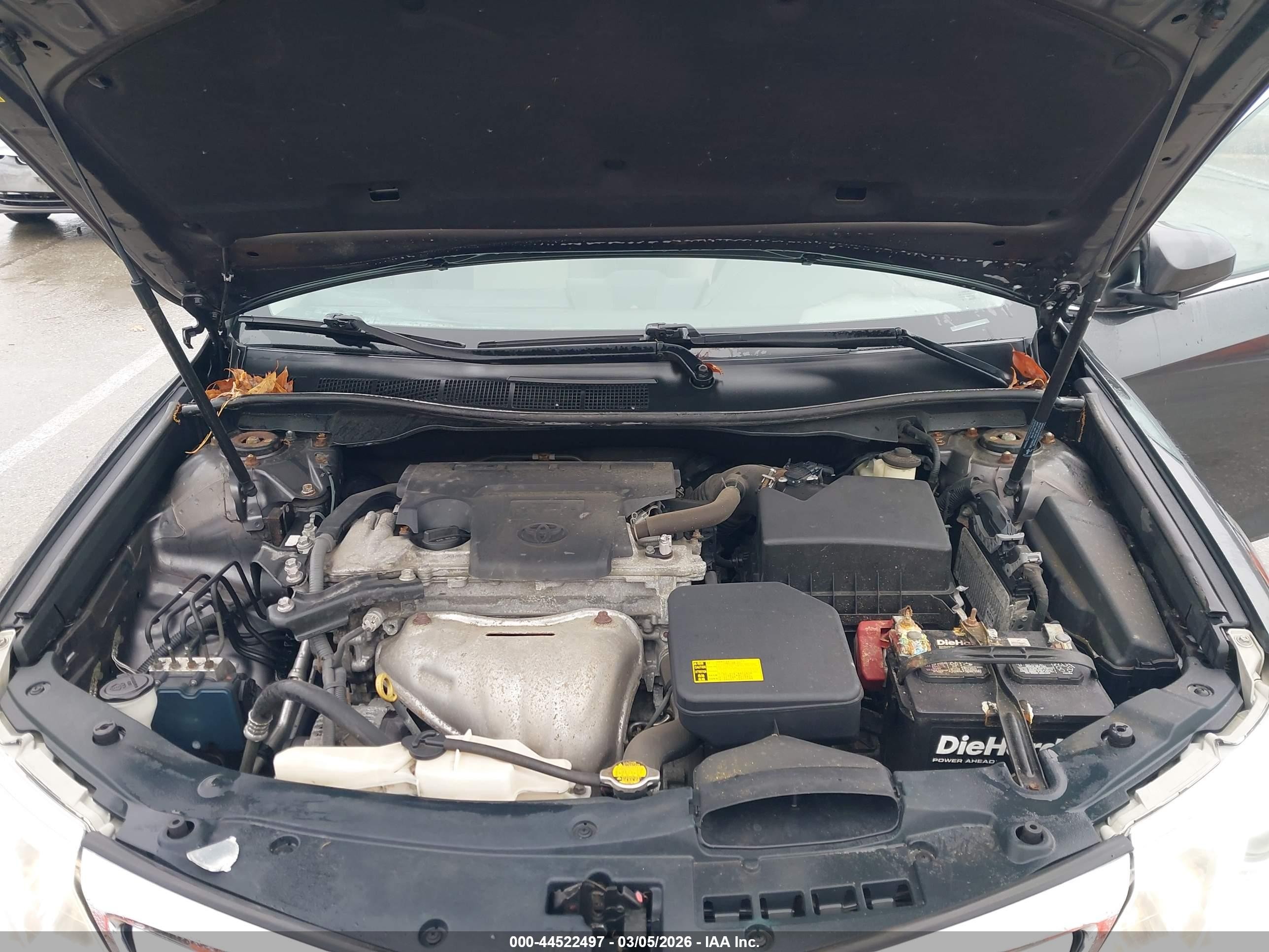 2014 Toyota Camry Le Gray vin: 4T4BF1FK6ER442126