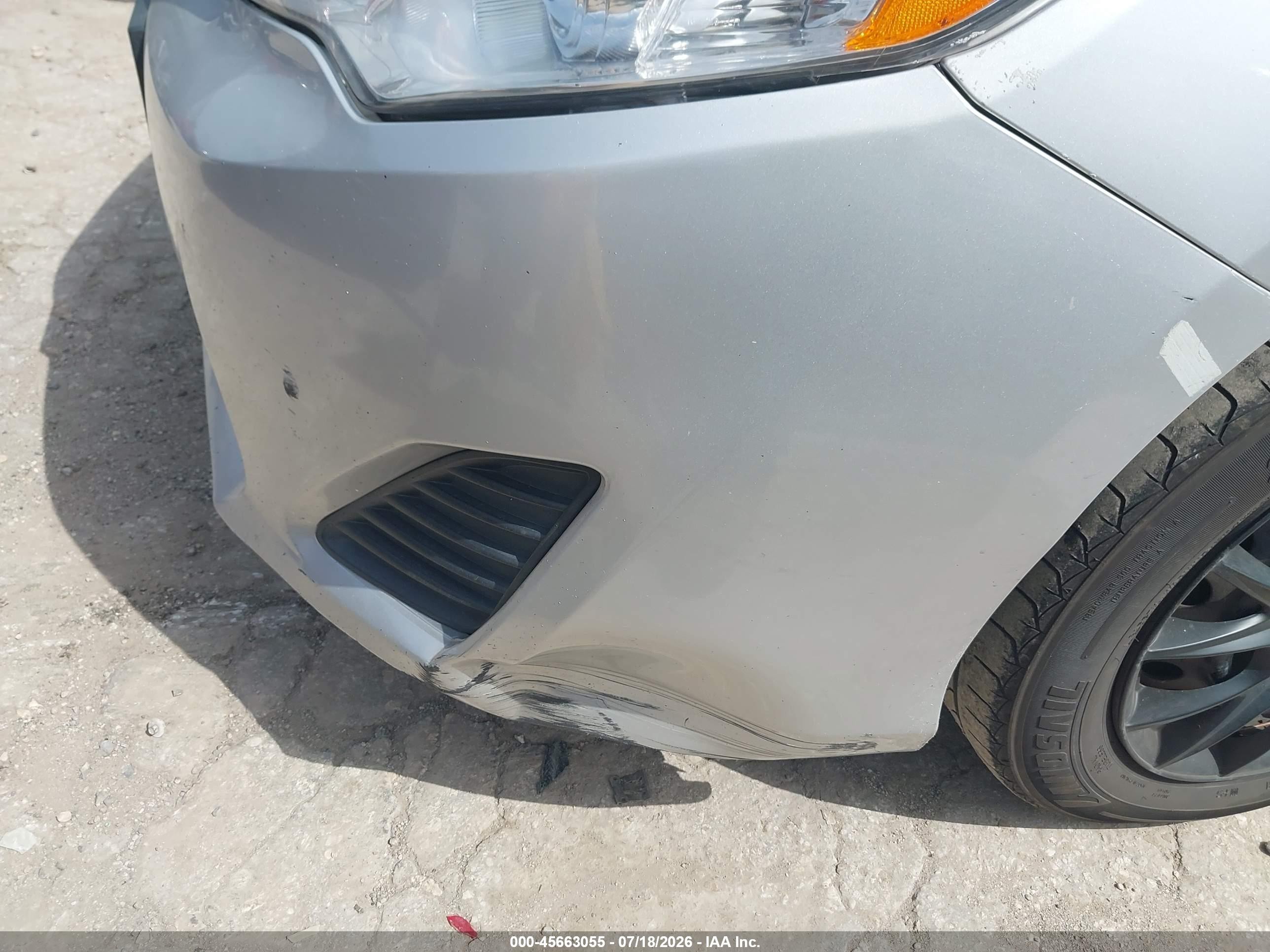 2014 Toyota Camry Le Silver vin: 4T4BF1FK6ER444796