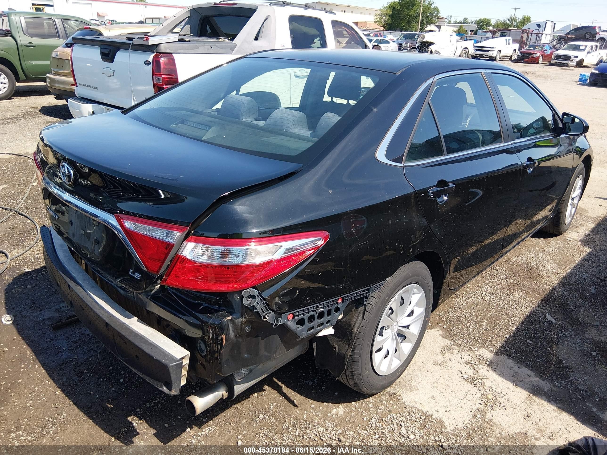 2015 Toyota Camry Le Black vin: 4T4BF1FK6FR451328