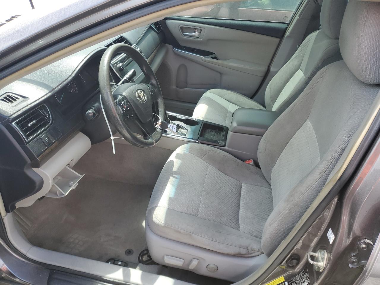 2015 Toyota Camry Le Gray vin: 4T4BF1FK6FR455637