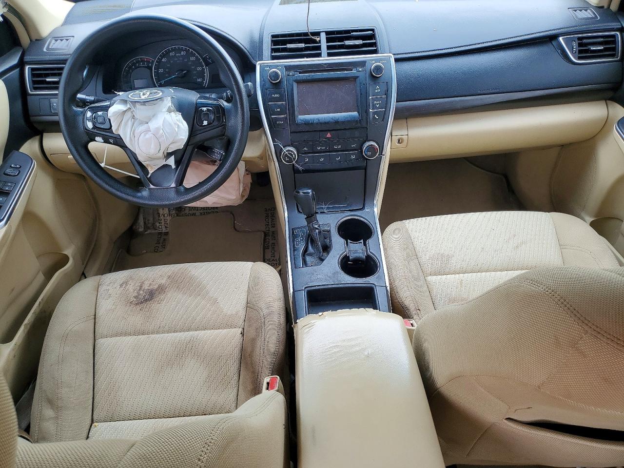 2015 Toyota Camry Le Золотой vin: 4T4BF1FK6FR460174