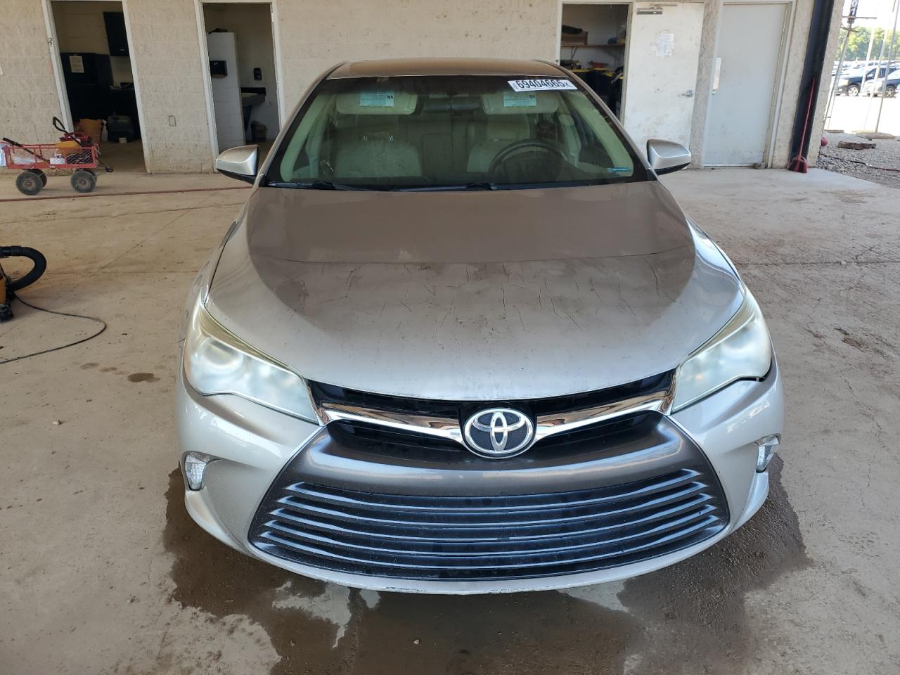 2015 Toyota Camry Le Silver vin: 4T4BF1FK6FR469277